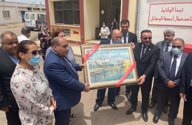 زيارة السيد وزير الصناعة والطاقة والمناجم بالنيابة مرفوقا بنظيره الليبي لاسمنت بنزرت